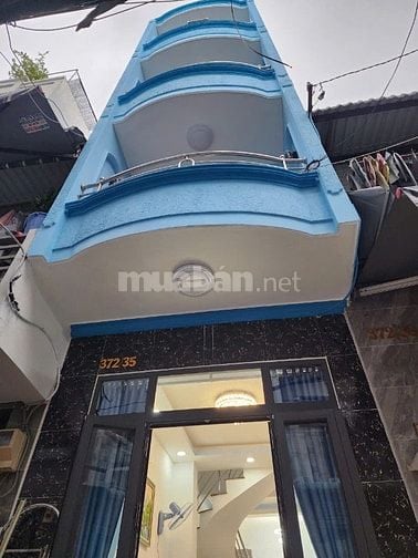 Nhà 373/35 Tùng Thiện Vương, P13, Q8. Trệt, 3 lầu, ST, 3mx9m, 5PN, 4WC