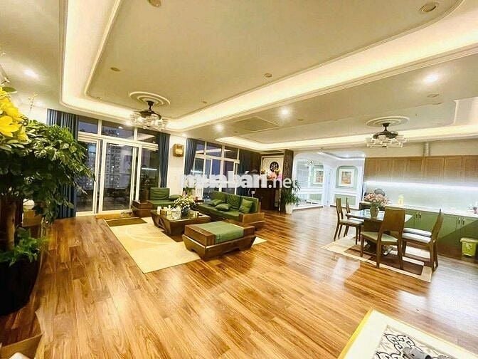 Căn hộ 165m2, 3PN, 2VS, nội thất liền tường, Hà Đông