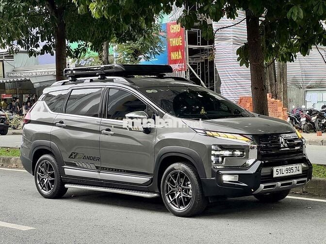 Xpander Cross ĐK 6/2025 lên gần 100tr đồ chơi