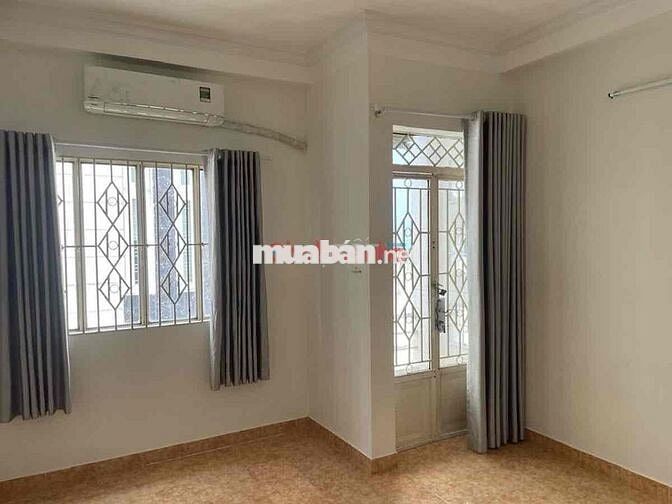 cho thuê nhà ngay Phan Xích Long - Trung Tâm Phú Nhuận - Giá Mềm