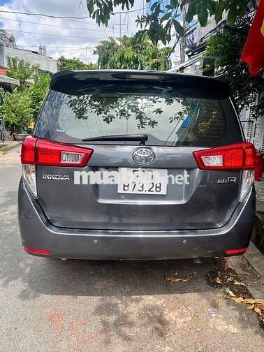 Toyota Innova 2020 E 2.0 MT - 117000 km, xe nhà