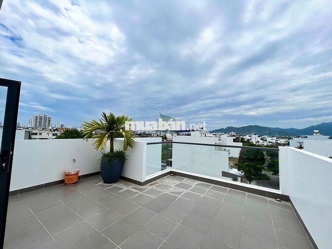 CHO THUÊ NHÀ MỚI XÂY SIÊU ĐẸP 3 PHÒNG NGỦ FULL NỘI THẤT KHU MỸ GIA