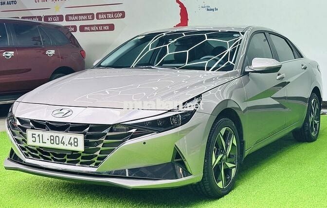 Elantra 2025 2.0 AT Cao cấp - 2800km xám lông dịt