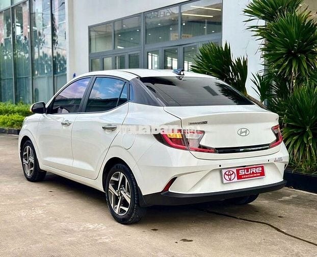 Hyundai Grand i10 2025 1.2 AT - 5800 km