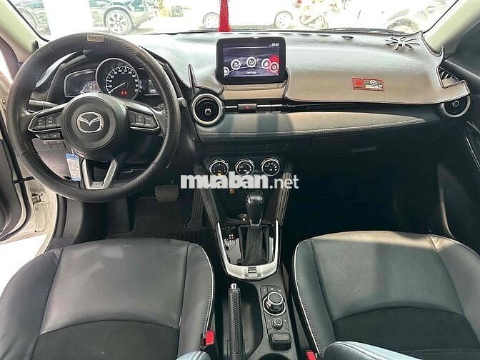 Mazda 2 Sport Luxury 2022 lướt 21.000 km cực đẹp