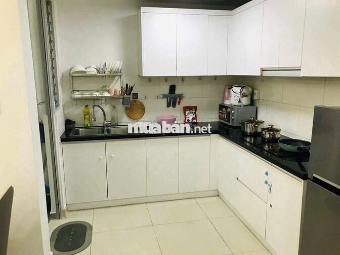 Cho thuê nhanh căn hộ full nội thật đẹp khu Ruby -Celadon City. Ở liền