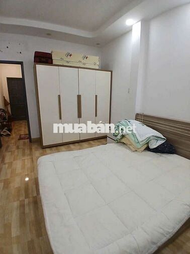 🌈 🌈[QUẬN 4] MT HẺM 576 ĐOÀN VĂN BƠ. GIÁ 5T7 thương lượng .