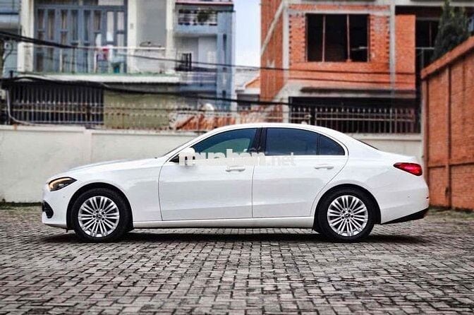 C200 Avangarde V1 model 2023 Trắng Nâu chuẩn hãng