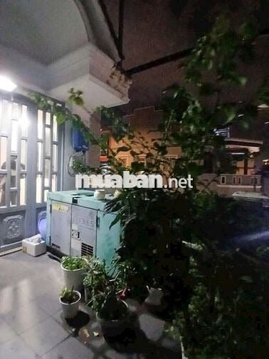 🌈 🌈[QUẬN 4] MT HẺM 576 ĐOÀN VĂN BƠ. GIÁ 5T7 thương lượng .