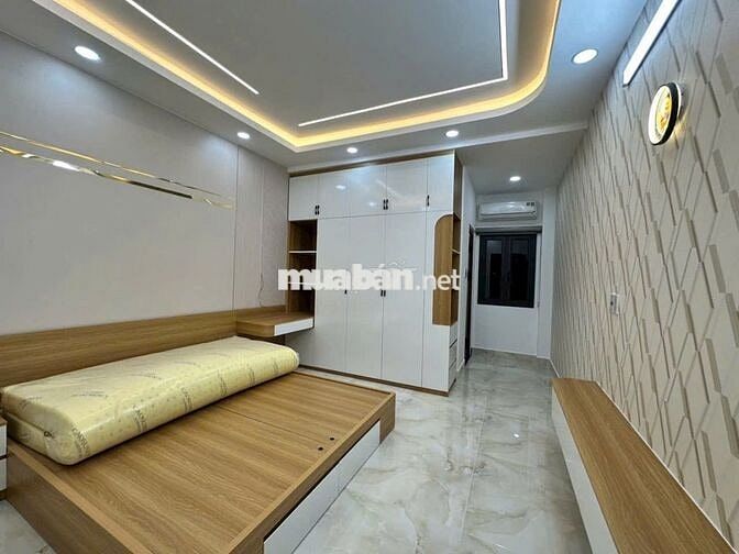 NHÀ NGUYÊN CĂN  TÂN PHÚ 8 TẦNG GIÁ 105TR