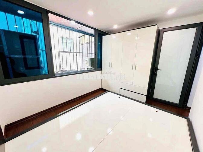 Bán nhà tập thể Minh khai Tầng 2, SD 70, 2 PN3VS, FULL nội thất