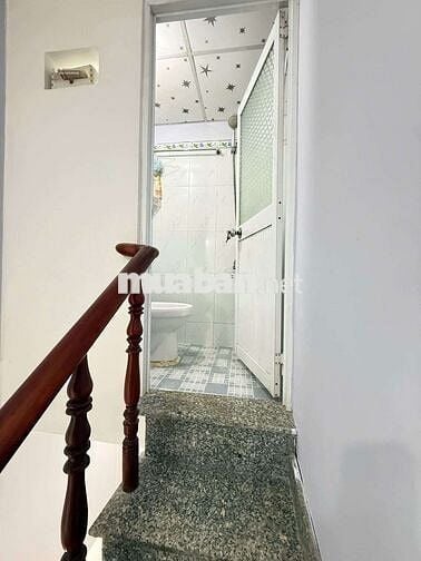 Bán nhà đường tô Ngọc Vân sổ hồng chung đất thổ cư