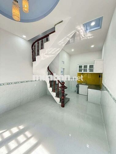 Bán nhà đường tô Ngọc Vân sổ hồng chung đất thổ cư