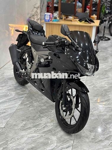 Suzuki GSX - R150 / Trả Trước 4.000.000 Giao Cavet