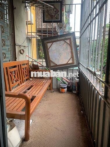 TẬP THỂ TRUNG TÂM BÁCH KHOA - Ô TÔ ĐỖ CHÂN CẦU THANG - TIỆN ÍCH LỚN.