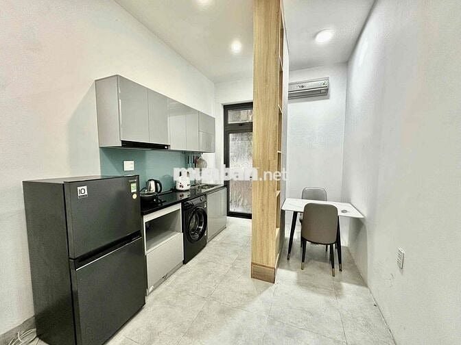 Cho thuê căn hộ 1 phòng ngủ ngay công viên Apec- Gần cầu Rồng