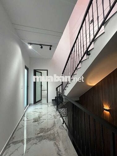 BÁN NHÀ ĐẸP MÃ LÒ, 102M2, 3 TẦNG, GIÁP TÊN LỬA, HXH 6M, GIÁ 6,6 TỶ