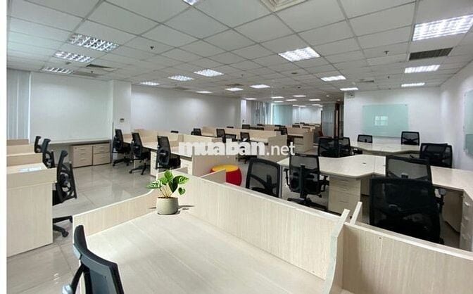 Văn Phòng 2 Mặt Tiền Cộng Hoà, 64tr/188m2, Có Nội Thất