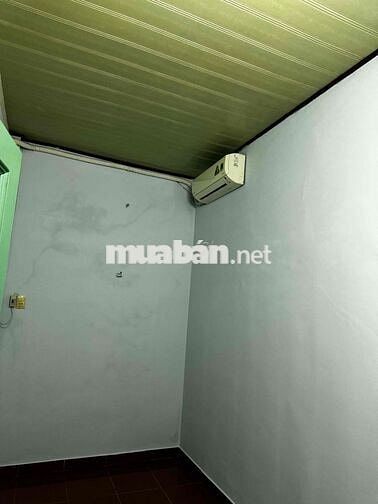 cho thuê gấp nhà diện tích rộng dọn vào ở ngay