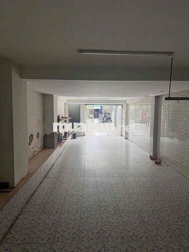 MẶT BẰNG MẶT TIỀN ĐƯỜNG CHỢ LỚN - 50m2 - CHO KINH DOANH BUÔNG BÁN