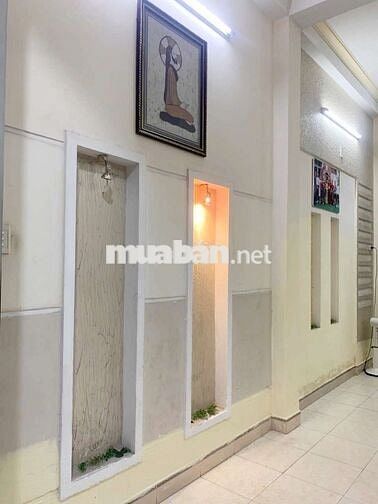 CHO THUÊ TẦNG TRỆT MẶT TIỀN Q. HẢI CHÂU, TRUNG TÂM, GIÁ CHỈ 4TR/THÁNG