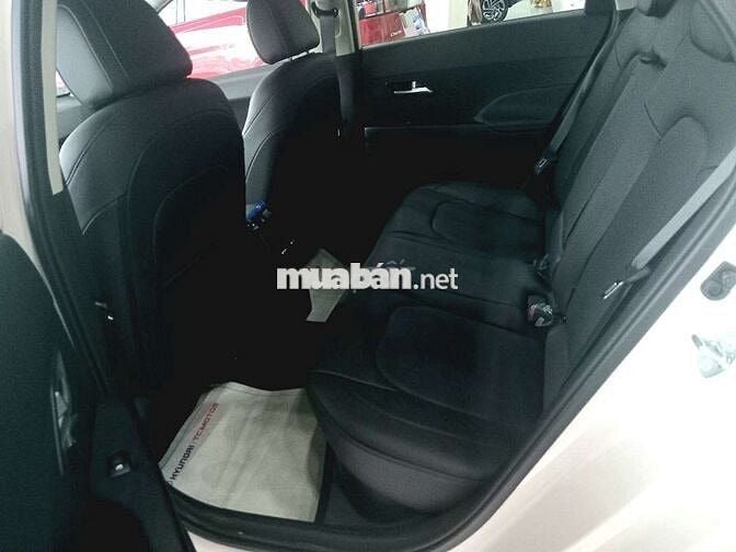 2025 Đặc biệt 1.5 AT - 0 km