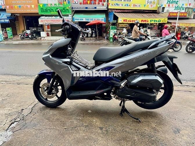 🟢🟢 A  125 4Val bạc xanh đký T8/2025 odo 882km