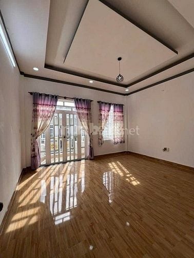 Bán nhà đường Bà Điểm 5, xã Bà Điểm Hóc Môn, sổ hồng riêng, giá tốt