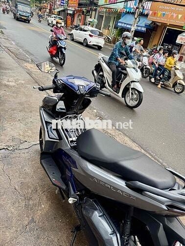 🟢🟢 A  125 4Val bạc xanh đký T8/2025 odo 882km