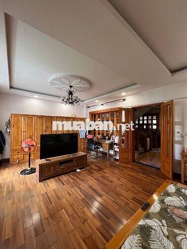 Mặt tiền đường 12 vip view sông hbc thủ đức dt sàn 750m2 giá 24.3 tỷ