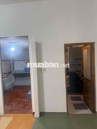 Cho thuê phòng rộng rãi full nội thất ở tối đa 4 người,