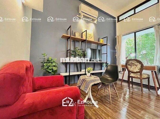 CĂN HỘ 1PN BAN CÔNG LỚN GẦN CẦU THỊ NGHÈ HÀNG XANH GIÁP Q1 PHÚ NHUẬN