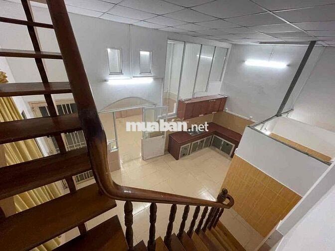 Nhà nguyên căn P6-Tân Bình. DT 5m x 10m x 2 tầng.