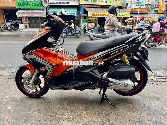 🟡🟡 AB 125 cam đen đký 2014 chính chủ có trả góp