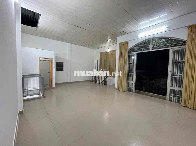 Nhà nguyên căn P6-Tân Bình. DT 5m x 10m x 2 tầng.
