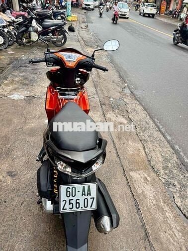 🟡🟡 AB 125 cam đen đký 2014 chính chủ có trả góp