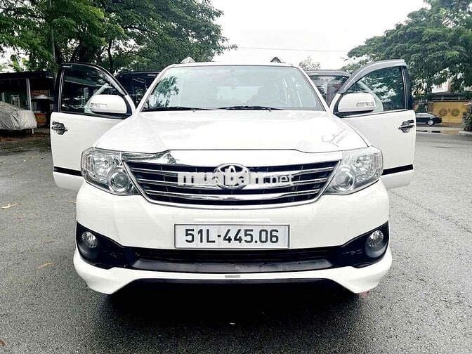 Toyota Fortuner 2015 TRD Sportivo 4x2 AT - 66666 k