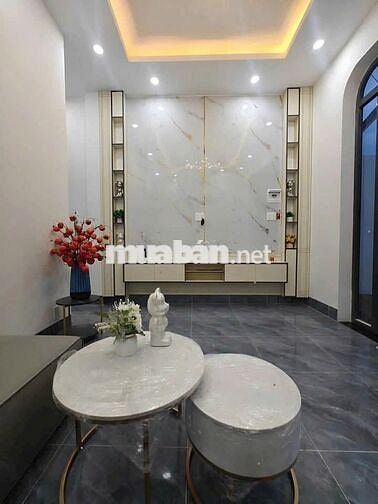 Cần bán gấp căn nhà cấp 4 ở Đ. Nguyễn Thị Lắng 157m2 SHR giá 995 triệu