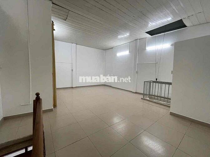 Nhà nguyên căn P6-Tân Bình. DT 5m x 10m x 2 tầng.