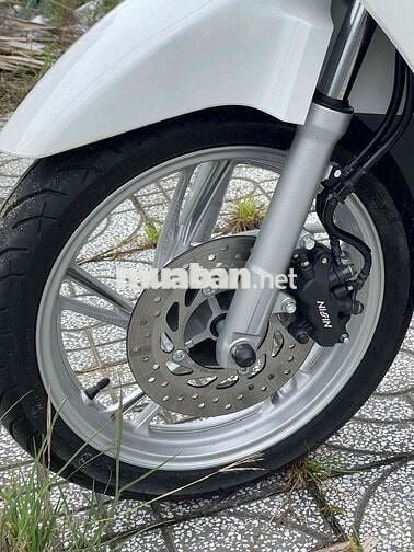 SH 125 đk 12/2024 đi 1400km như xe thùng.