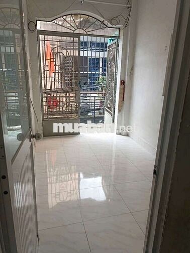 (HIẾM CHỈ CÒN 1 CĂN) - NHÀ 2 TẦNG NỞ HẬU 20M2,CHO KHÁCH TÀI CHÍNH THẤP