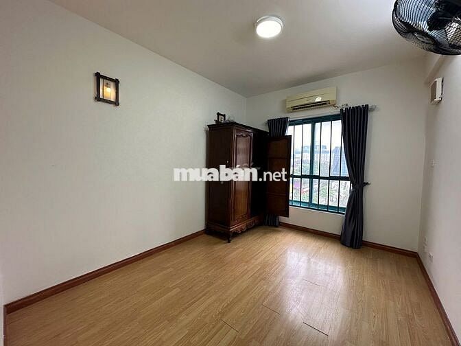 Cho thuê CT4 Mỹ Đình Sông Đà 110m2 3PN cơ bản để ở, LVP chỉ 13,5tr/th