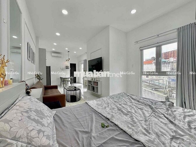 CHUỖI STUDIO BAN CÔNG ĐẸP GẦN CẦU VƯỢT HOÀNG HOA THÁM - NHÀ GA T3