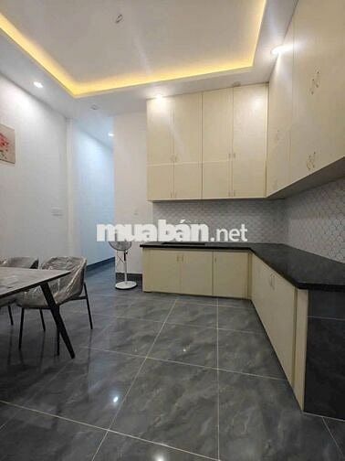 Cần bán gấp căn nhà cấp 4 ở Đ. Nguyễn Thị Lắng 157m2 SHR giá 995 triệu