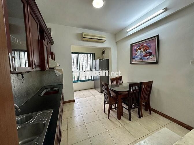 Cho thuê CT4 Mỹ Đình Sông Đà 110m2 3PN cơ bản để ở, LVP chỉ 13,5tr/th