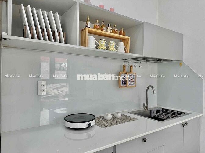 CHUỖI STUDIO BAN CÔNG ĐẸP GẦN CẦU VƯỢT HOÀNG HOA THÁM - NHÀ GA T3