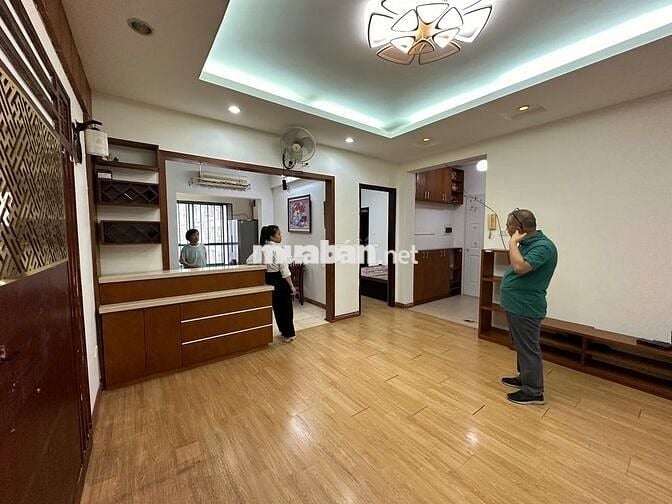 Cho thuê CT4 Mỹ Đình Sông Đà 110m2 3PN cơ bản để ở, LVP chỉ 13,5tr/th