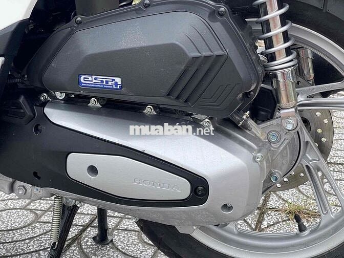 SH 125 đk 12/2024 đi 1400km như xe thùng.