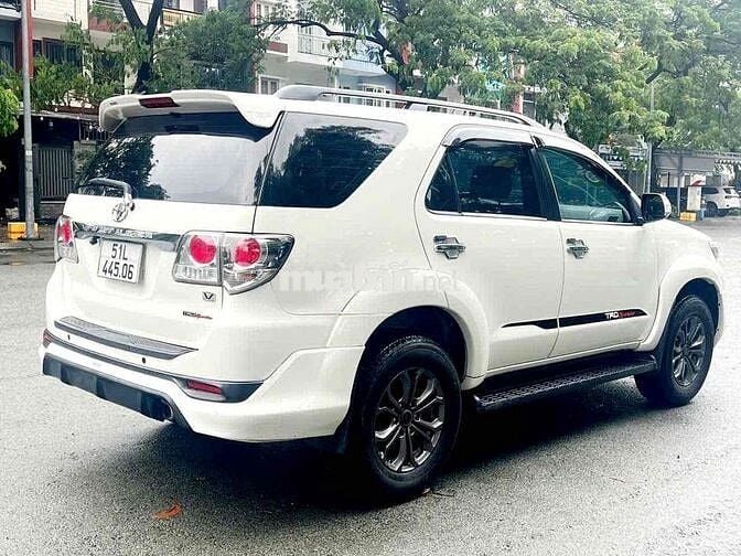 Toyota Fortuner 2015 TRD Sportivo 4x2 AT - 66666 k