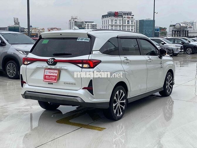 Toyota Veloz Cross Top 2024 - 33000 km